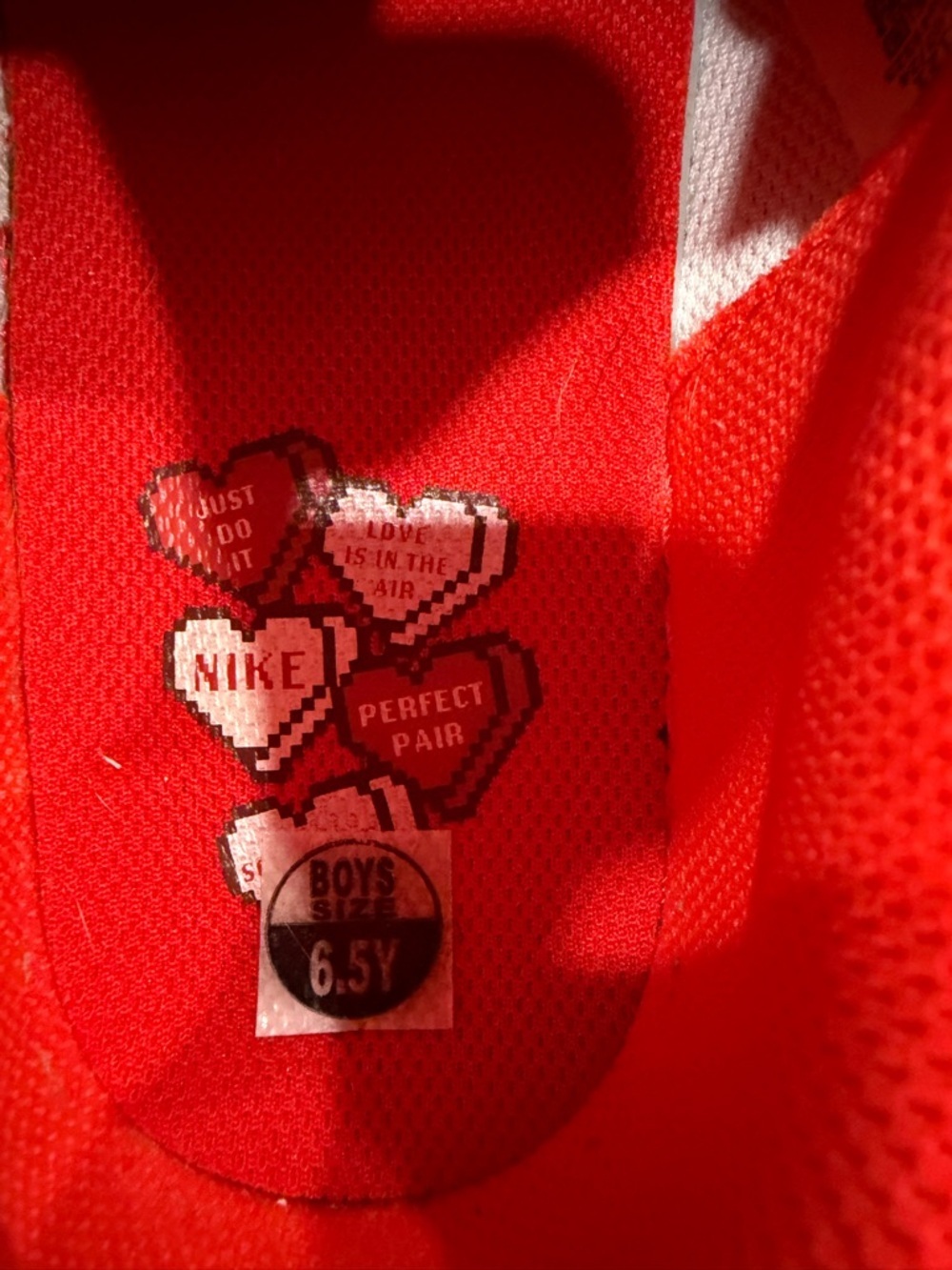 Nike Air Force 1 Low Valentine's Day GS 6.5Y used - Picture 11 of 13
